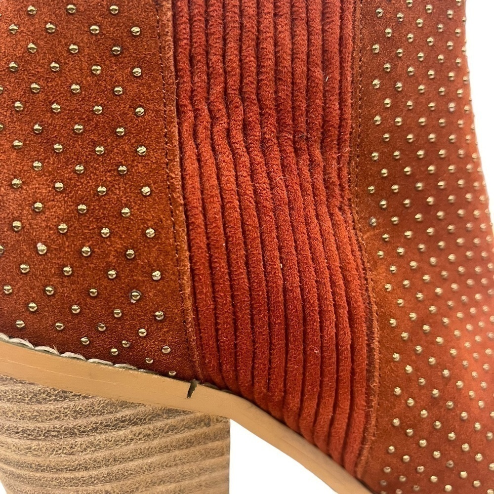 Anthropologie Faux Suede Gold Studded Stack Heel Pull On Boots Rust Orange 6.5 - Picture 5 of 11